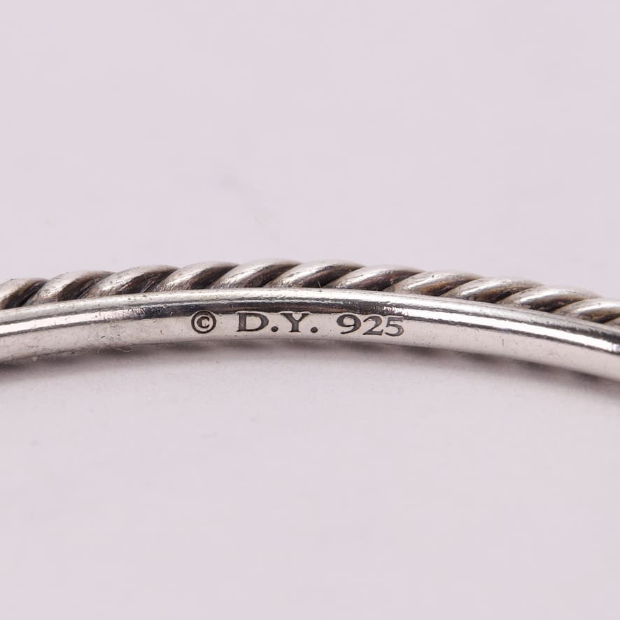 Silver bracelet with © D.Y. 925 engraving.