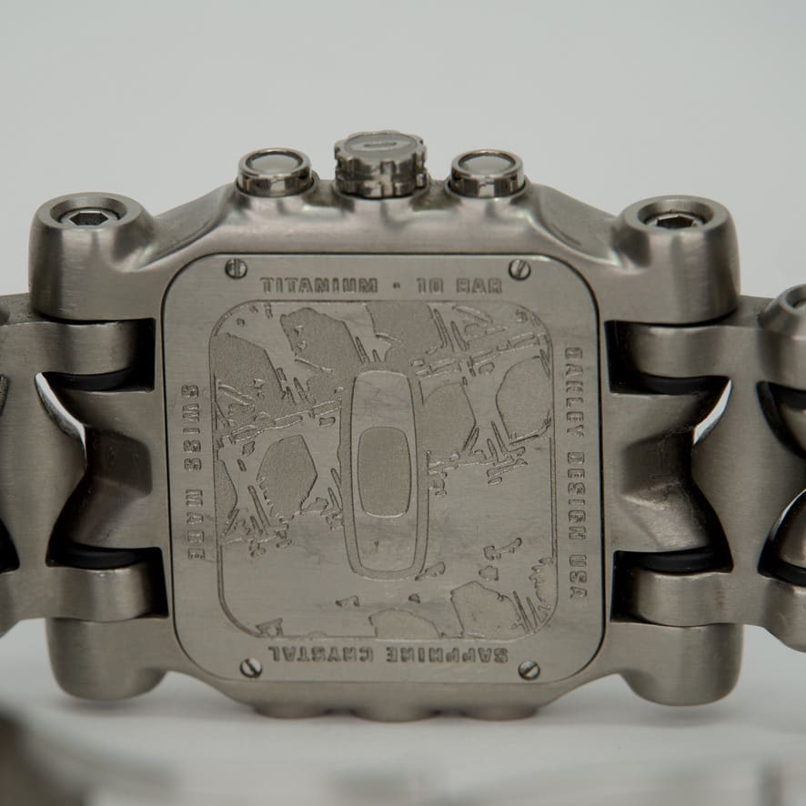 Oakley Minute Machine Black Dial Chronograph Titanium 42mm Watch - Image 13