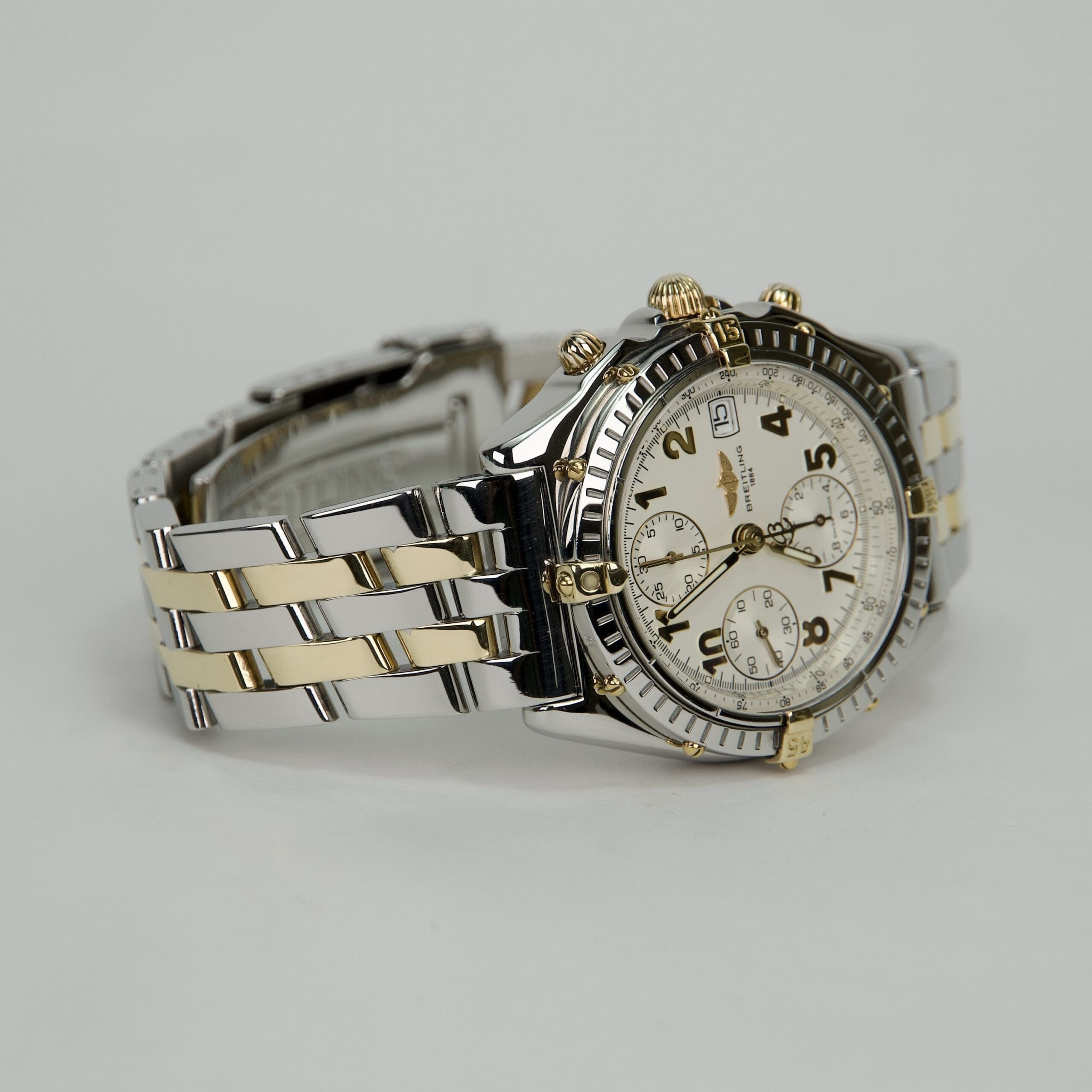 Breitling 40mm Chronomat Two-Tone White Dial B13050.1 - Image 5