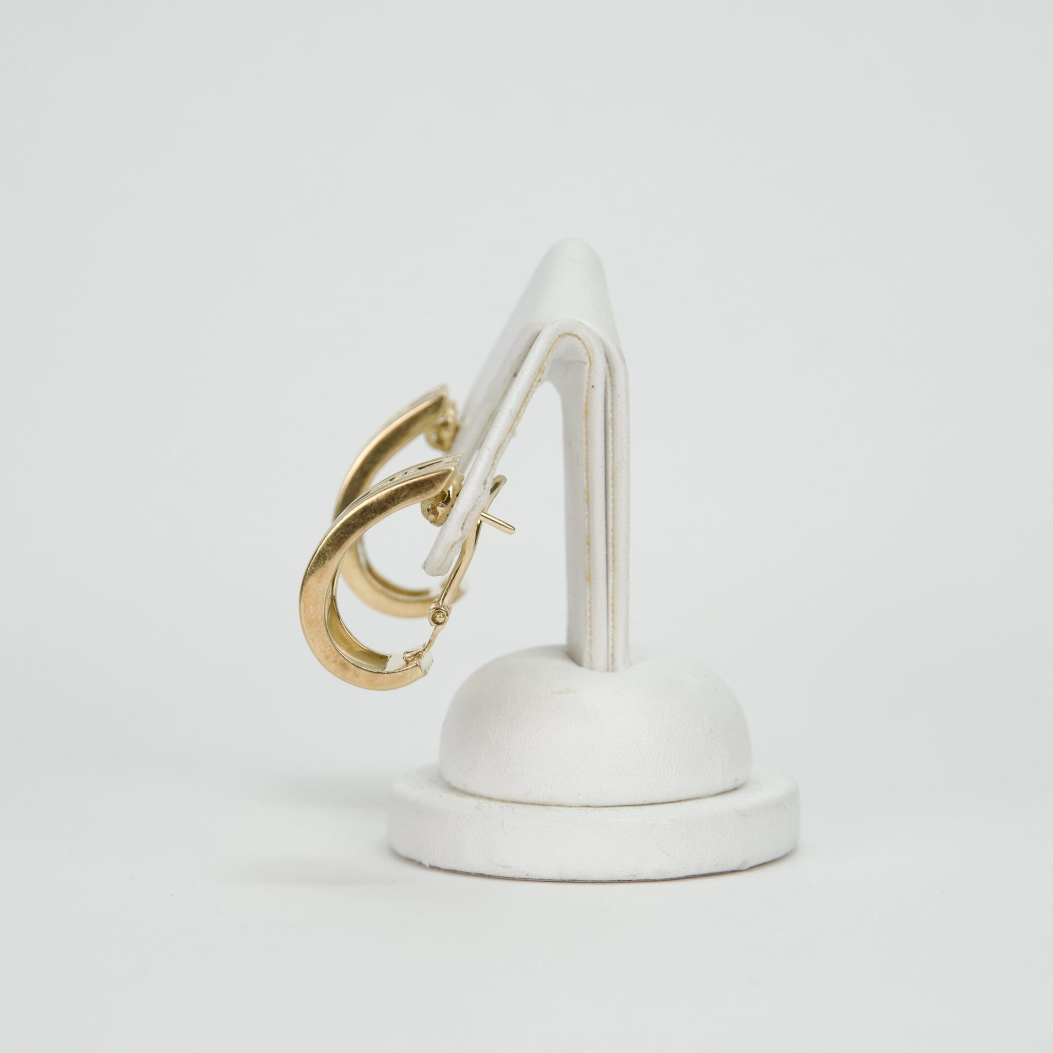 Tiffany & Co. Vintage 18k Yellow Gold Atlas Hoop Earrings - Image 5