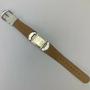 Brown leather strap D&G branded watch.