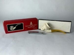 Meerschaum pipe with case and packaging box.