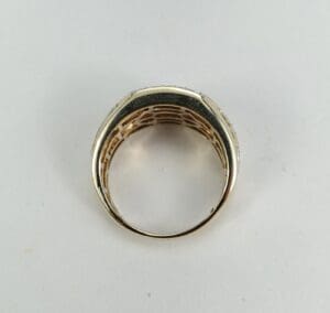 Gold ring viewed from the bottom.